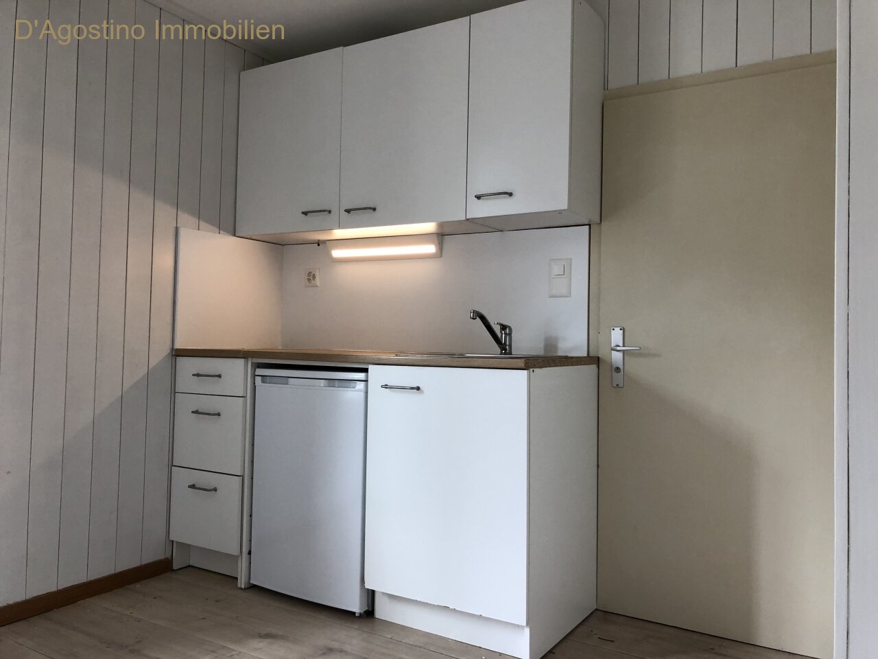 Studio für 1 Person mitten in Jona SG