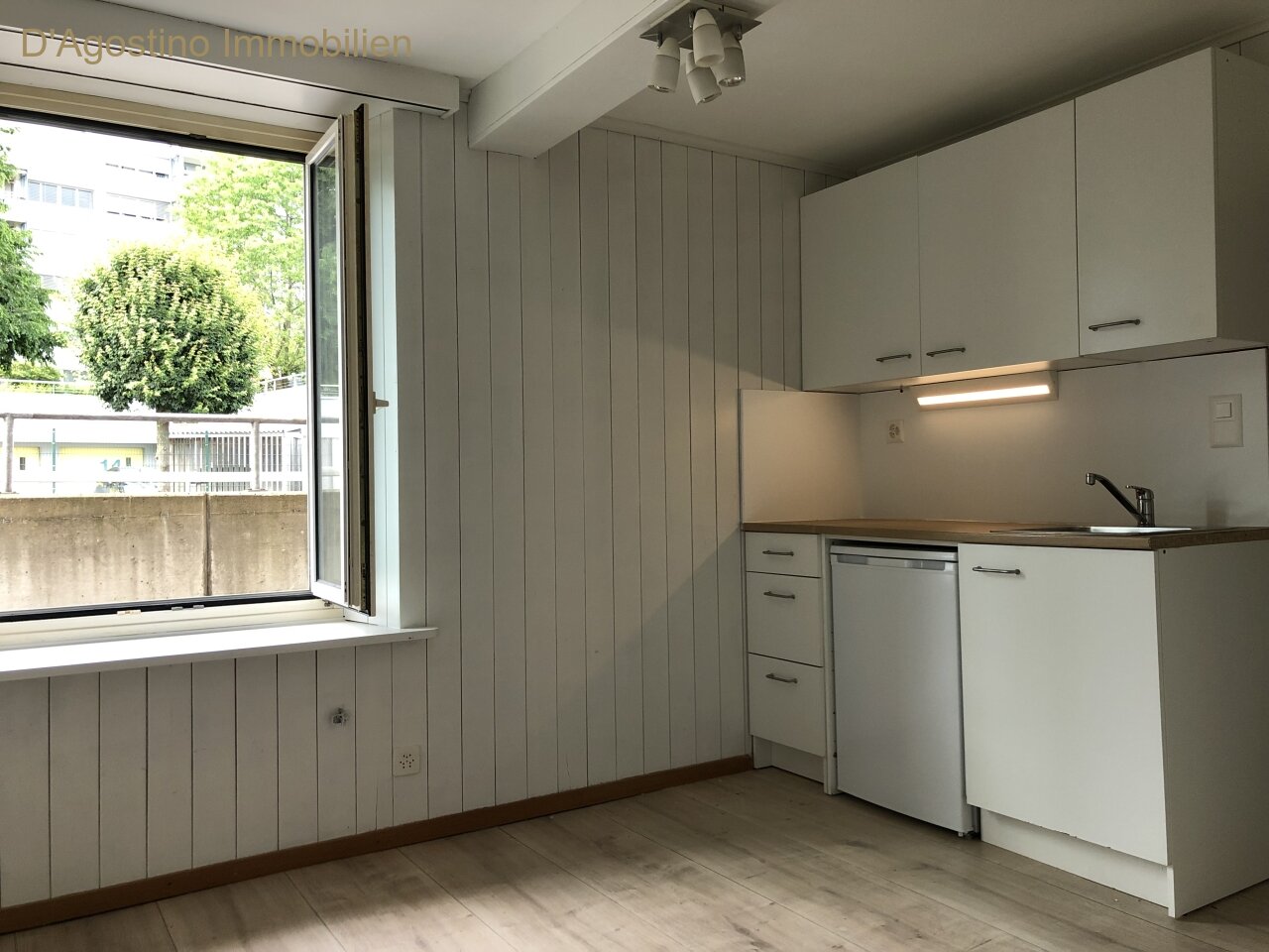 Studio für 1 Person mitten in Jona SG
