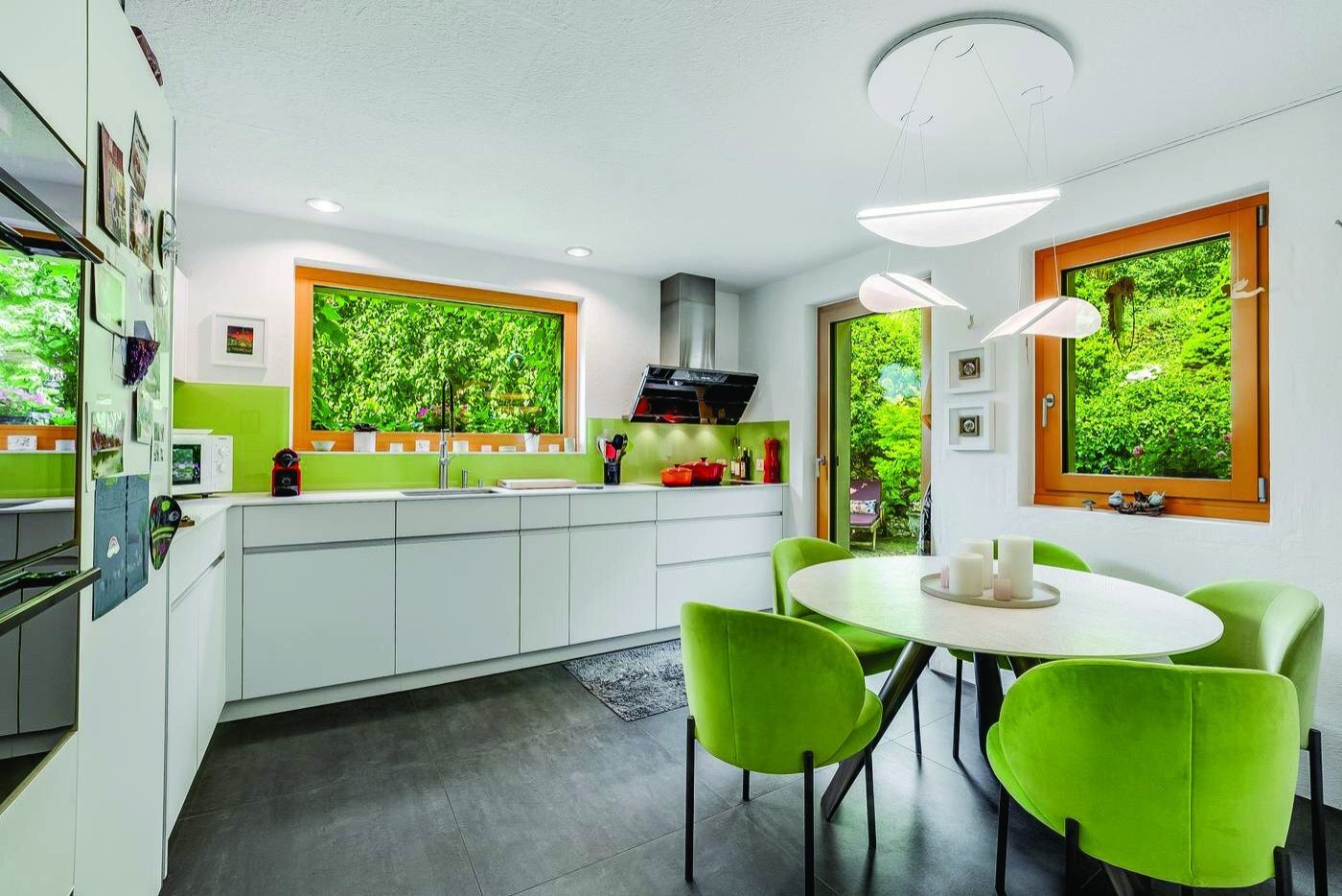 Ruhig gelegenes 4.5 Zimmer Doppeleinfamilienhaus mit Ausbaupotenzial!